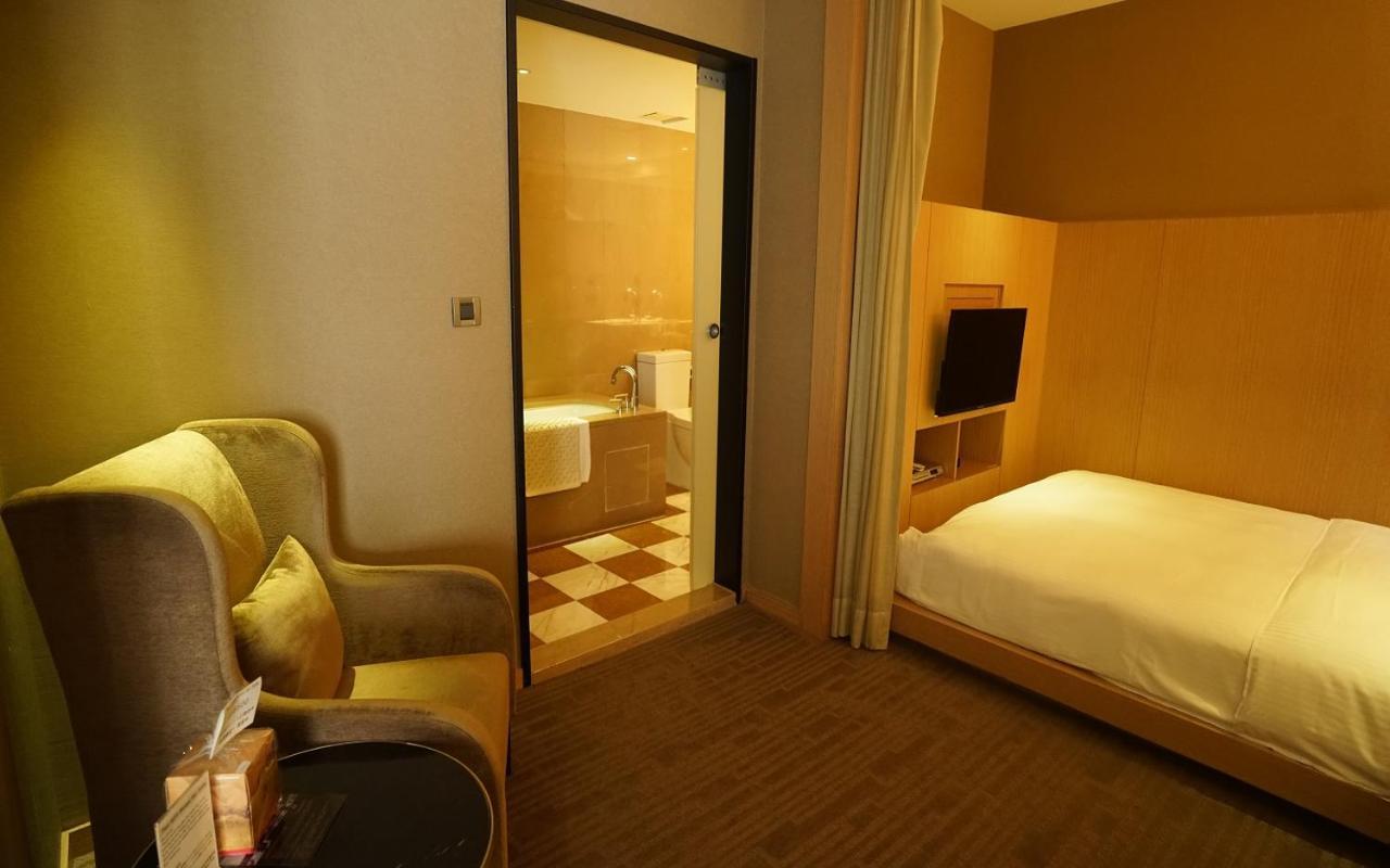 ซิตี้ สวีท - หนานสี Hotel ไทเป ภายนอก รูปภาพ